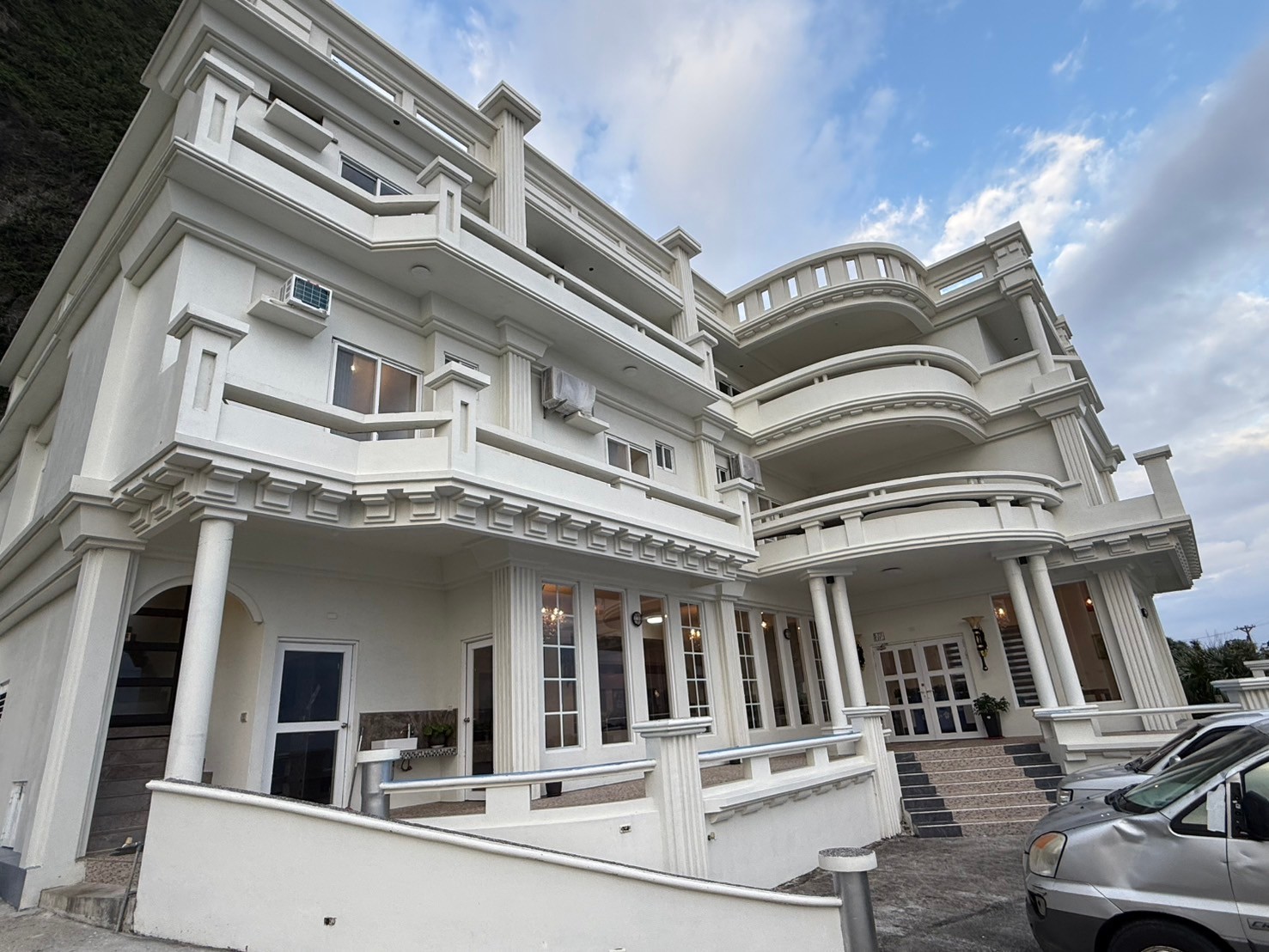 蘭嶼綠島船班報馬仔的配合民宿圖片